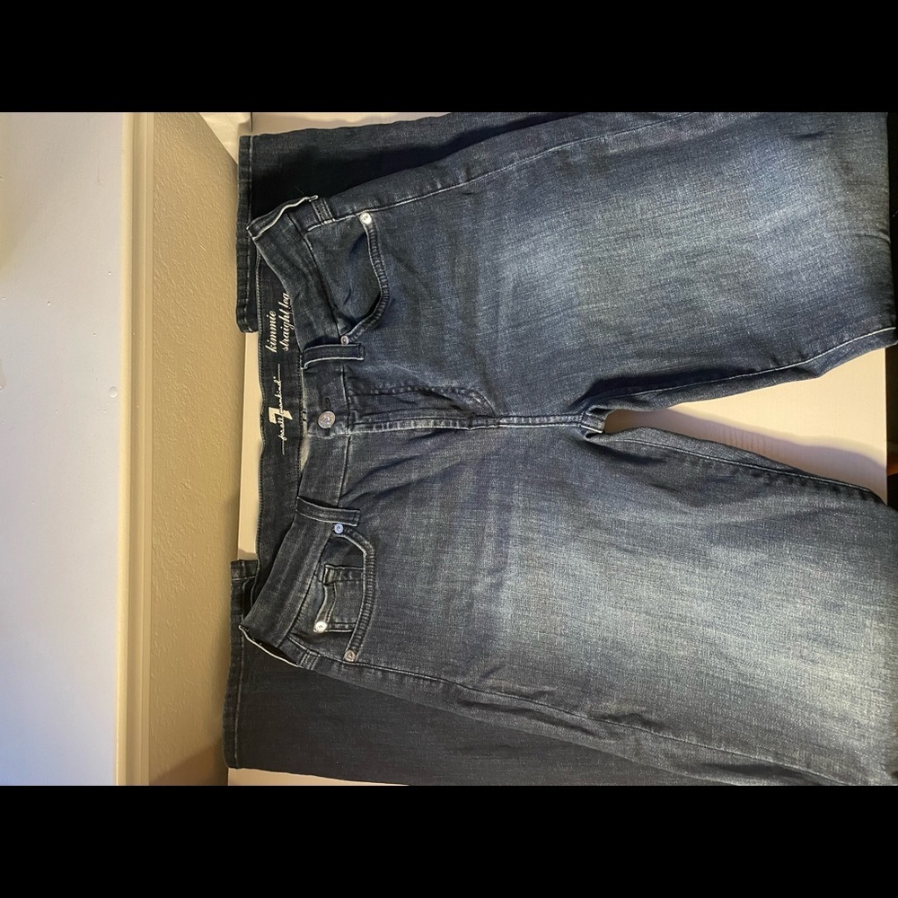 7 For All Mankind medium wash Kimmie straight leg jean - Picture 5 of 9